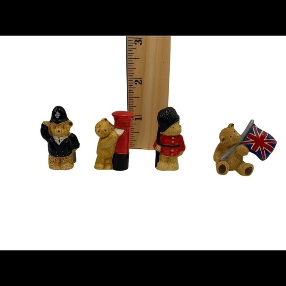 British Miniature Ceramic Bears Flag Set of 4 - Picture 2 of 7